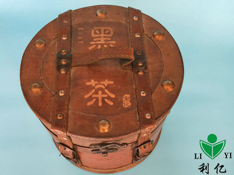 皮桶千两茶饼1